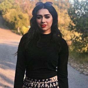 Meet your Posher, Niki